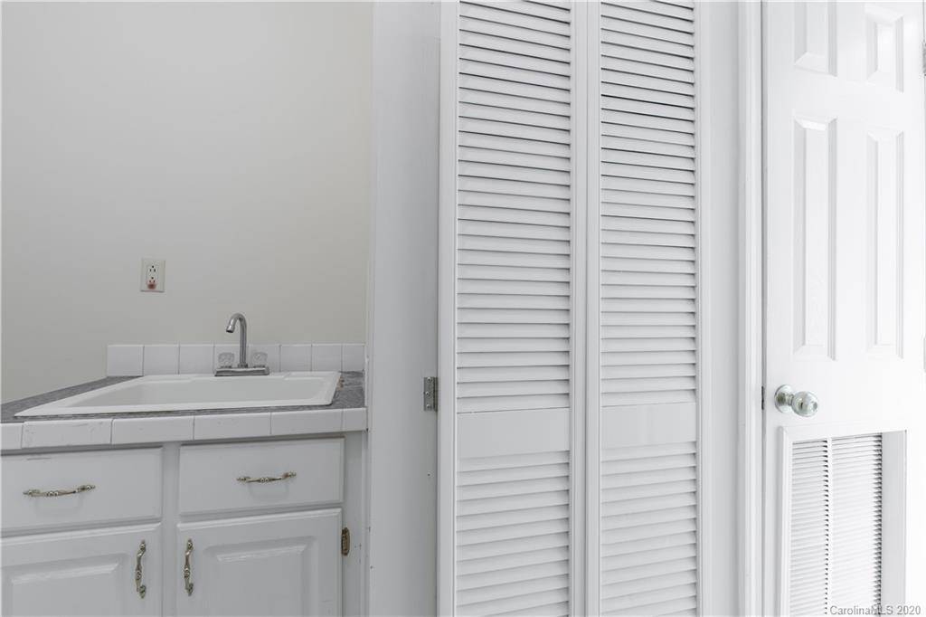 9537 Anne Taylor Road York, SC 29745 - Photo 16 of 20 Gallery Image 16