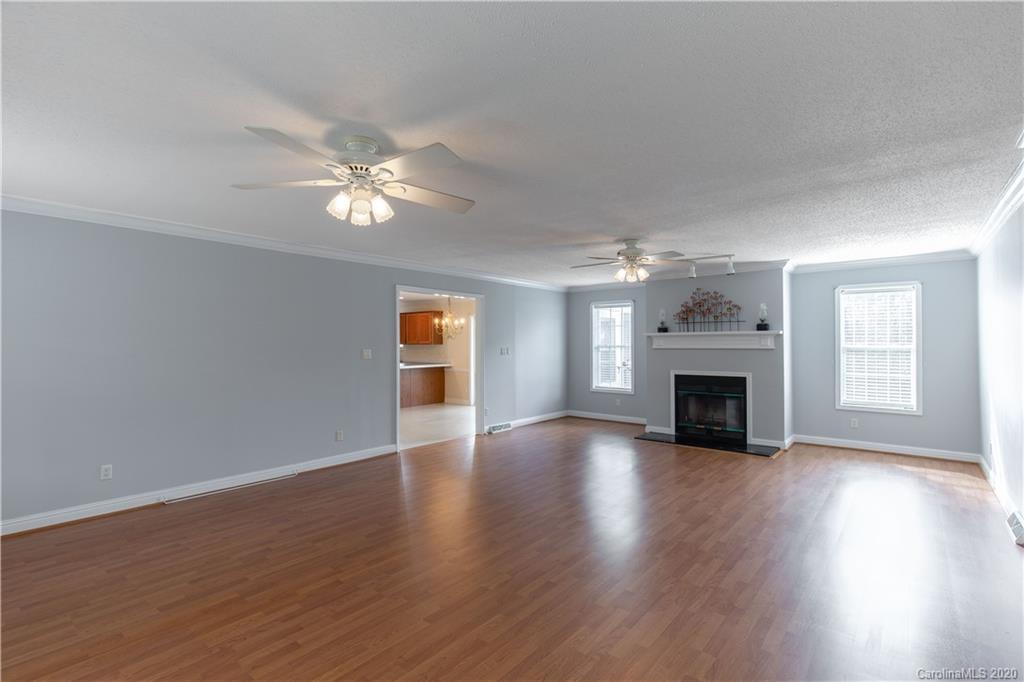 9537 Anne Taylor Road York, SC 29745 - Photo 3 of 20 Gallery Image 3