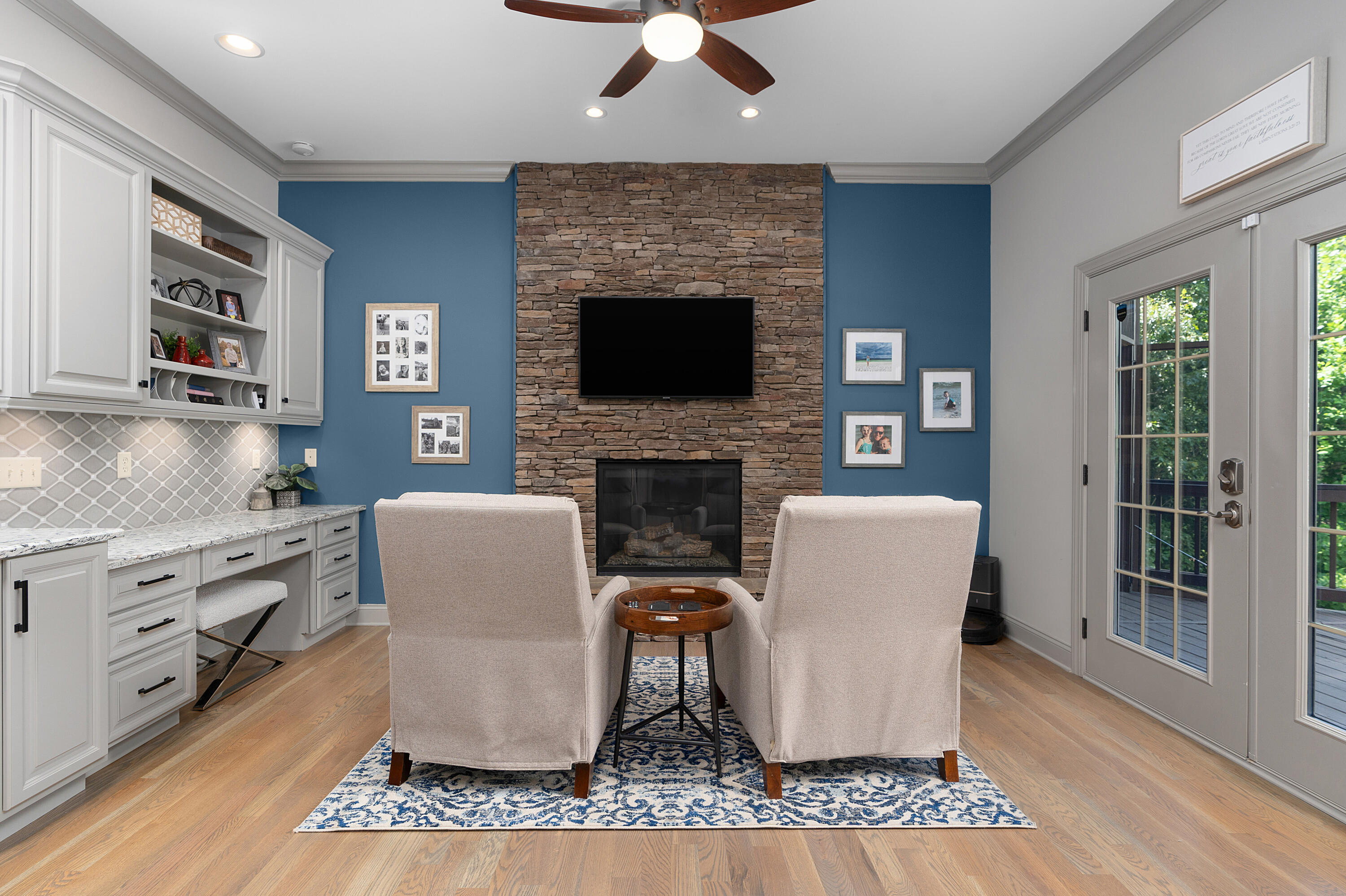 8 Ives Lake Road Signal Mountain, TN 37377 - Photo 19 of 70 46 - 8 Ives Lake - Interior