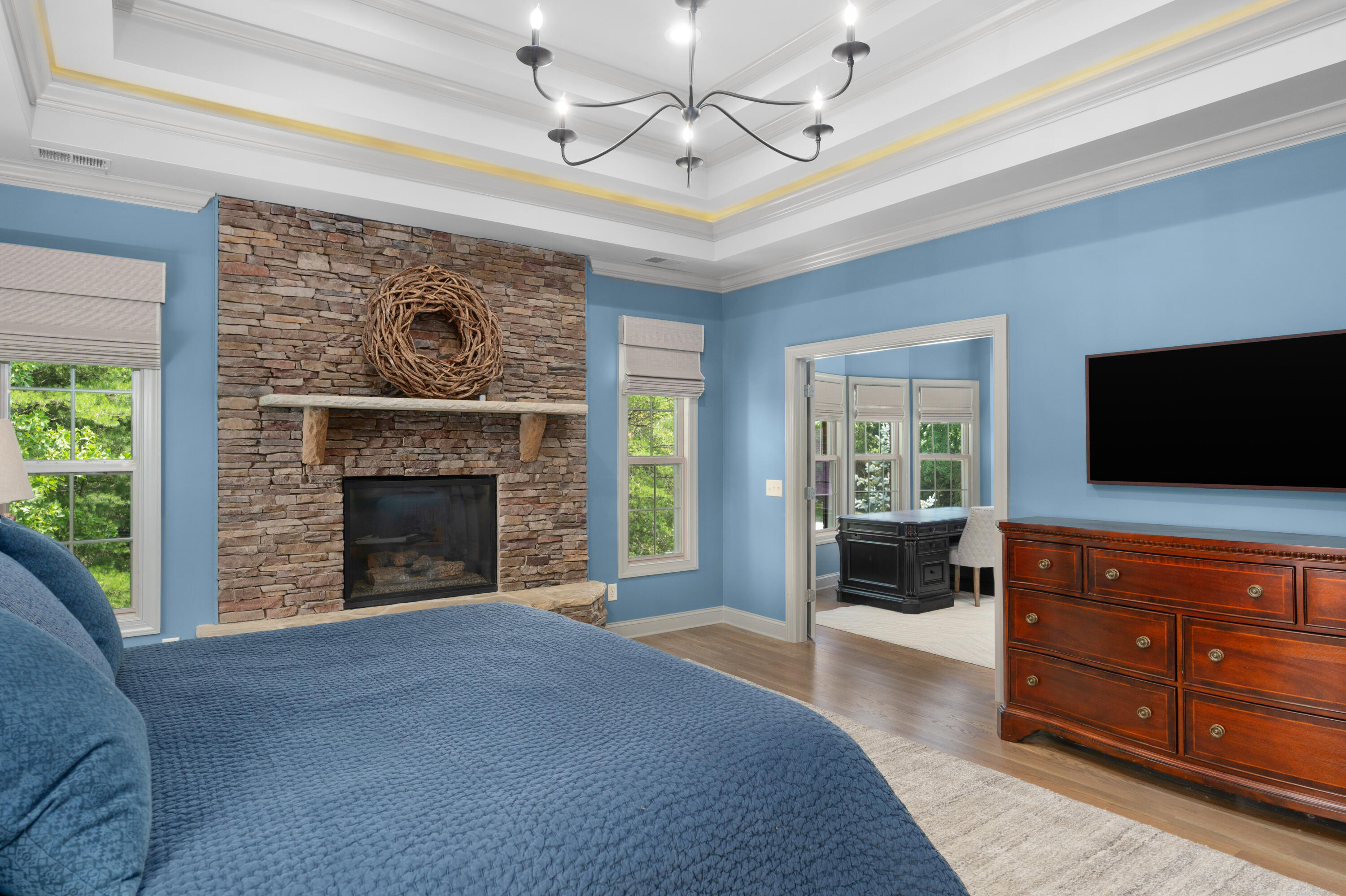 8 Ives Lake Road Signal Mountain, TN 37377 - Photo 23 of 70 50 - 8 Ives Lake - Interior