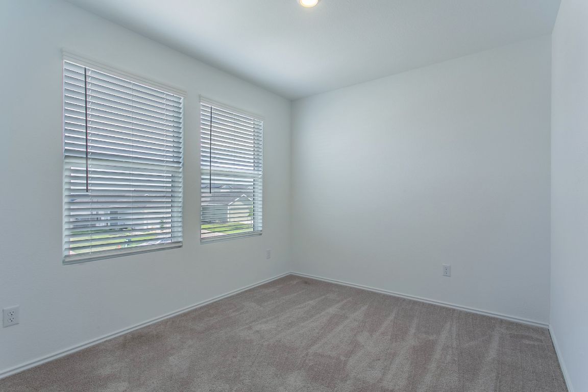 460 Marty Allen Loop Jarrell, TX 76537 - Photo 10 of 25