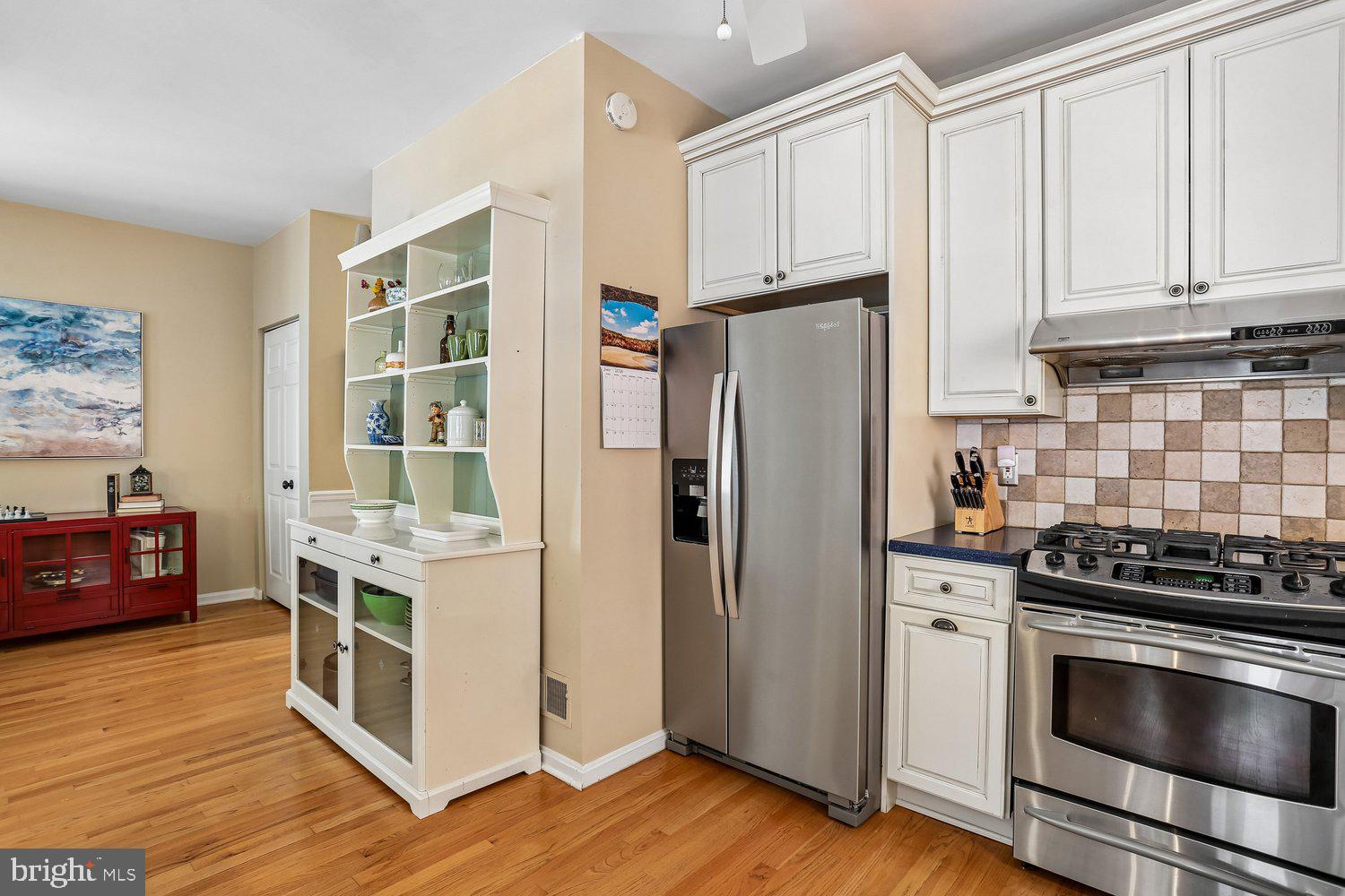 465 Tschiffely Square Road Gaithersburg, MD 20878 - Photo 11 of 74 Kitchen with abundant prep & storage space