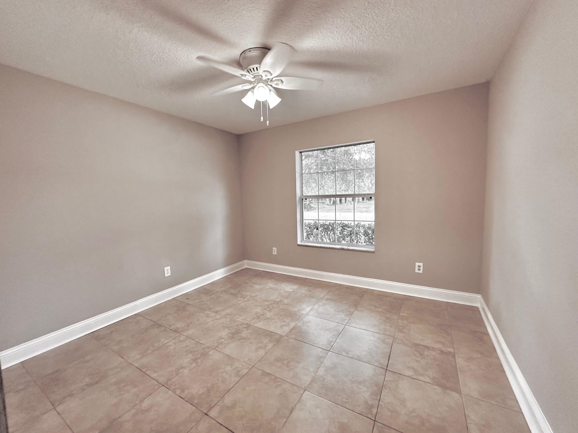6 Ralph Place Palm Coast, FL 32164 - Photo 34 of 42 Gallery Image 34