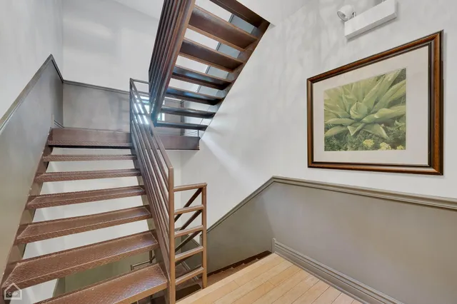 $2,538,000 | 4235 South Calumet Avenue, Chicago, IL 60653