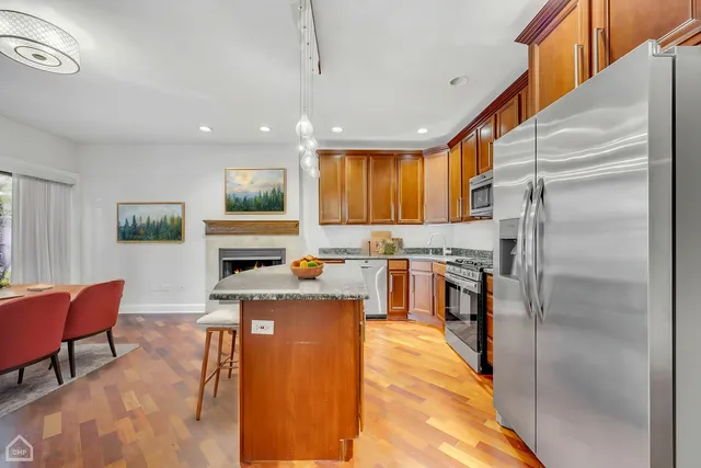 $2,538,000 | 4235 South Calumet Avenue, Chicago, IL 60653