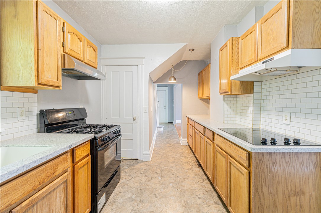 1915 South Avenue Rochester, NY 14620 - Photo 8 of 23