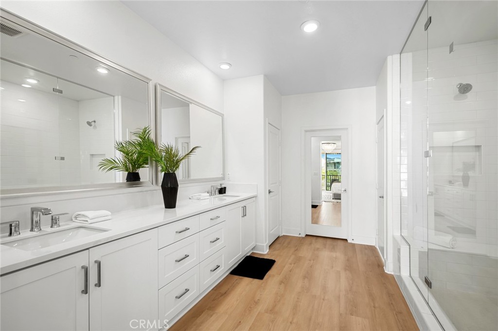 113 Bosal Irvine, CA 92618 - Photo 24 of 63