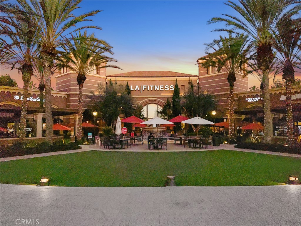 113 Bosal Irvine, CA 92618 - Photo 55 of 63 a view of outdoor space with garden and lots of car parked