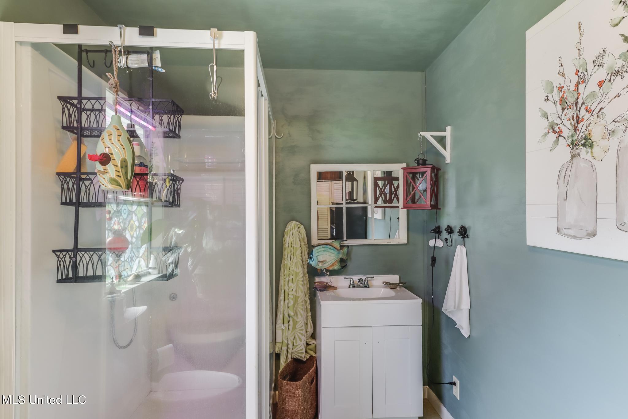 14160 John Clark Road Gulfport, MS 39503 - Photo 21 of 29 Second bathroom/Utility Room