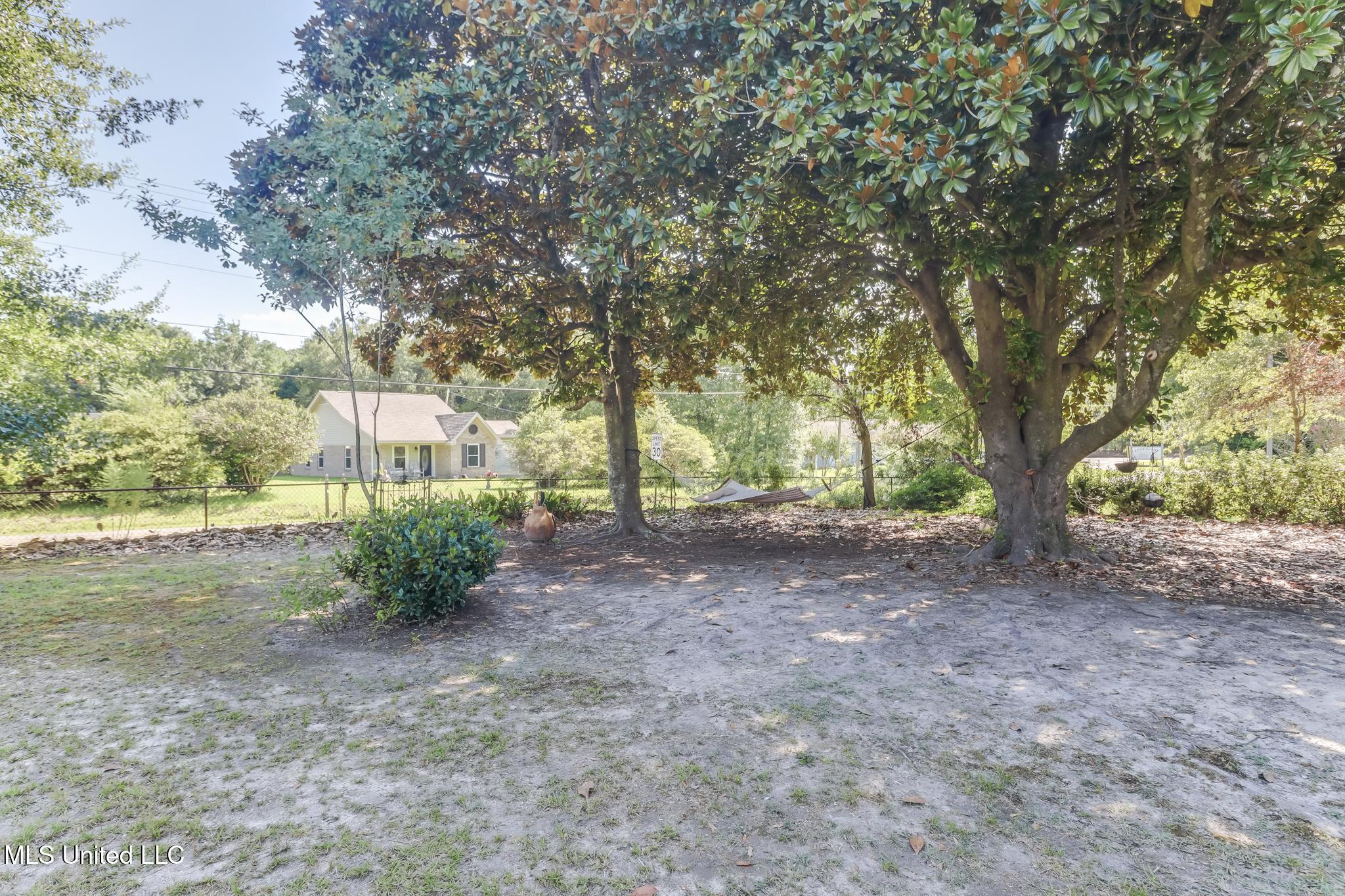 14160 John Clark Road Gulfport, MS 39503 - Photo 23 of 29 2 acre yard