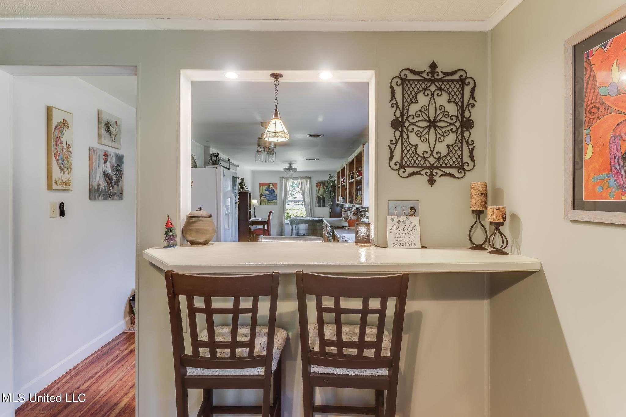 14160 John Clark Road Gulfport, MS 39503 - Photo 7 of 29 Bar