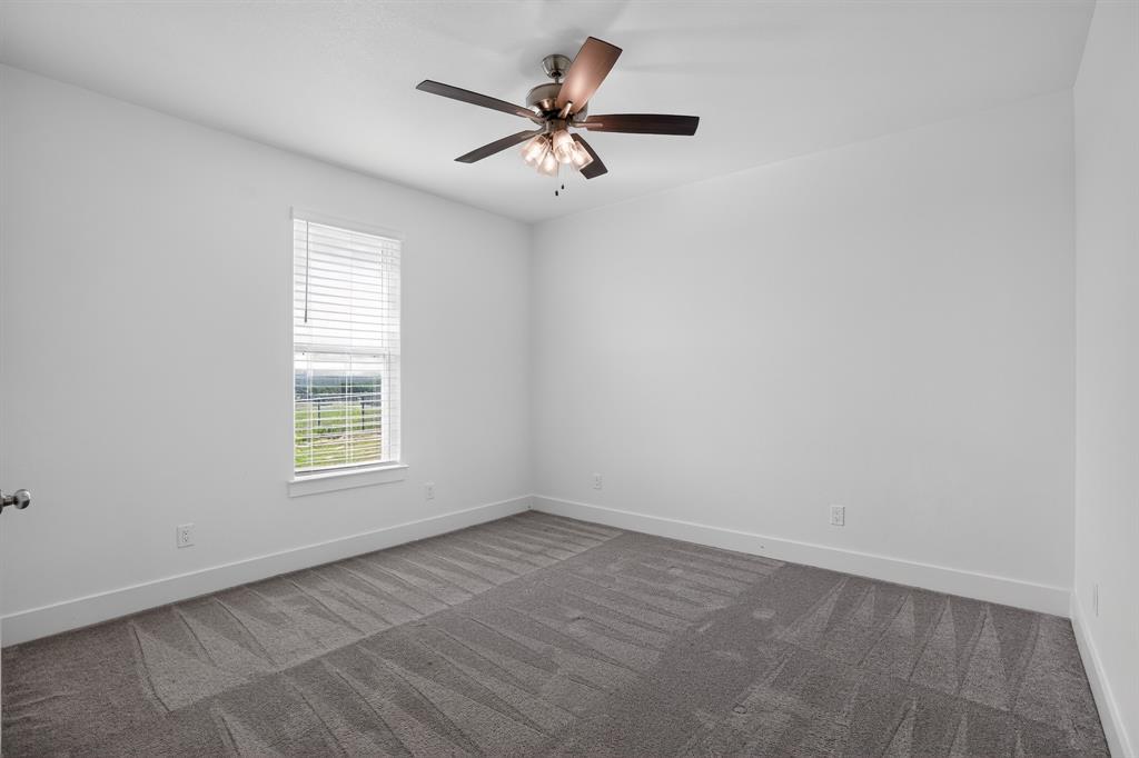 1040 Agnes Street North Springtown, TX 76082 - Photo 27 of 40