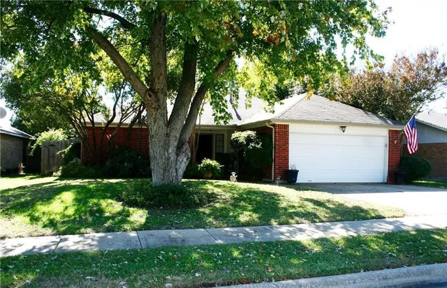 $314,000 | 6544 Meadowlark Lane East, Watauga, TX 76148