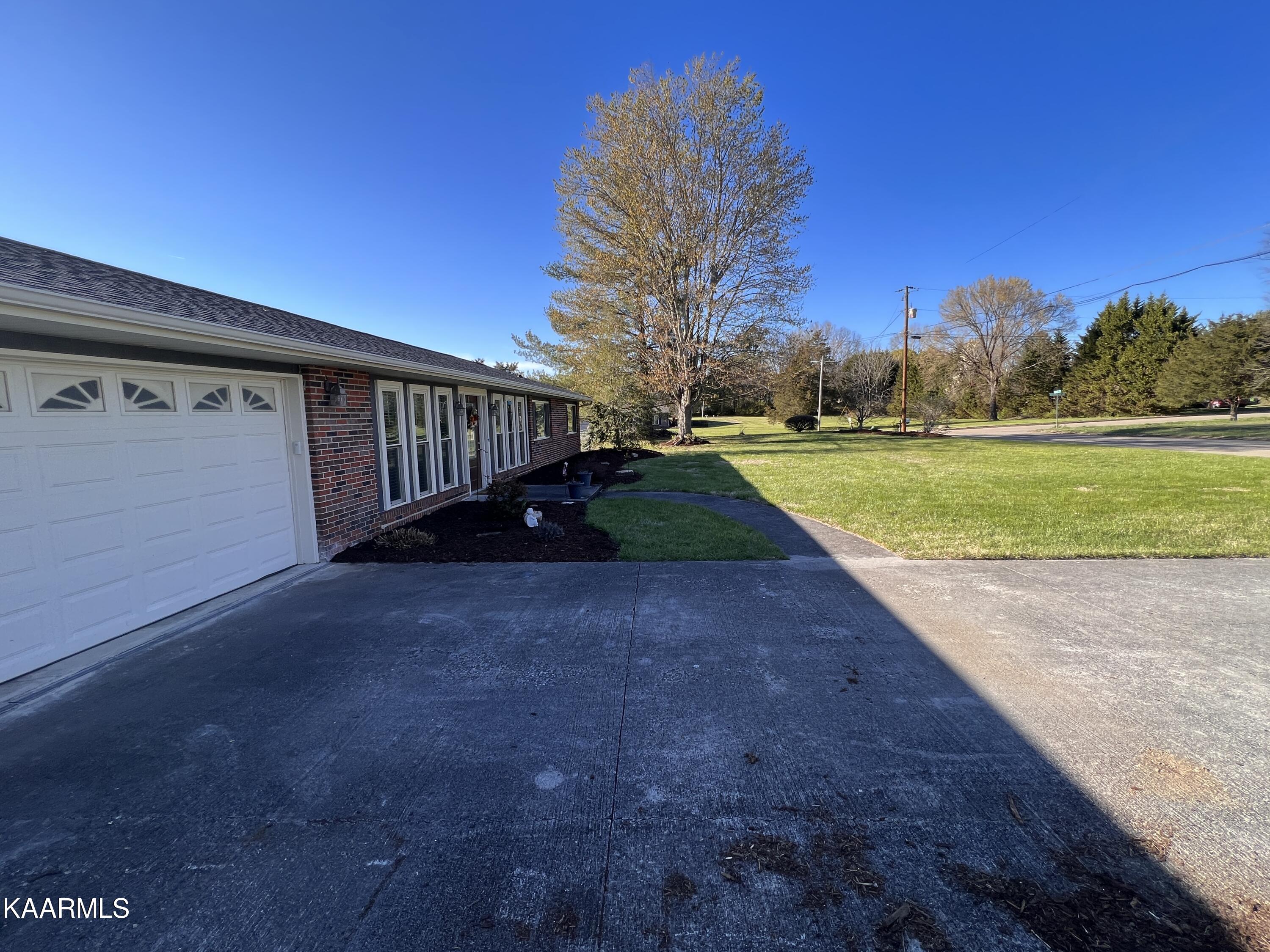 7244 Deville Way Powell, TN 37849 - Photo 25 of 27 E6E87D17-D9FB-4CC4-A76C-A011EDECDBDF