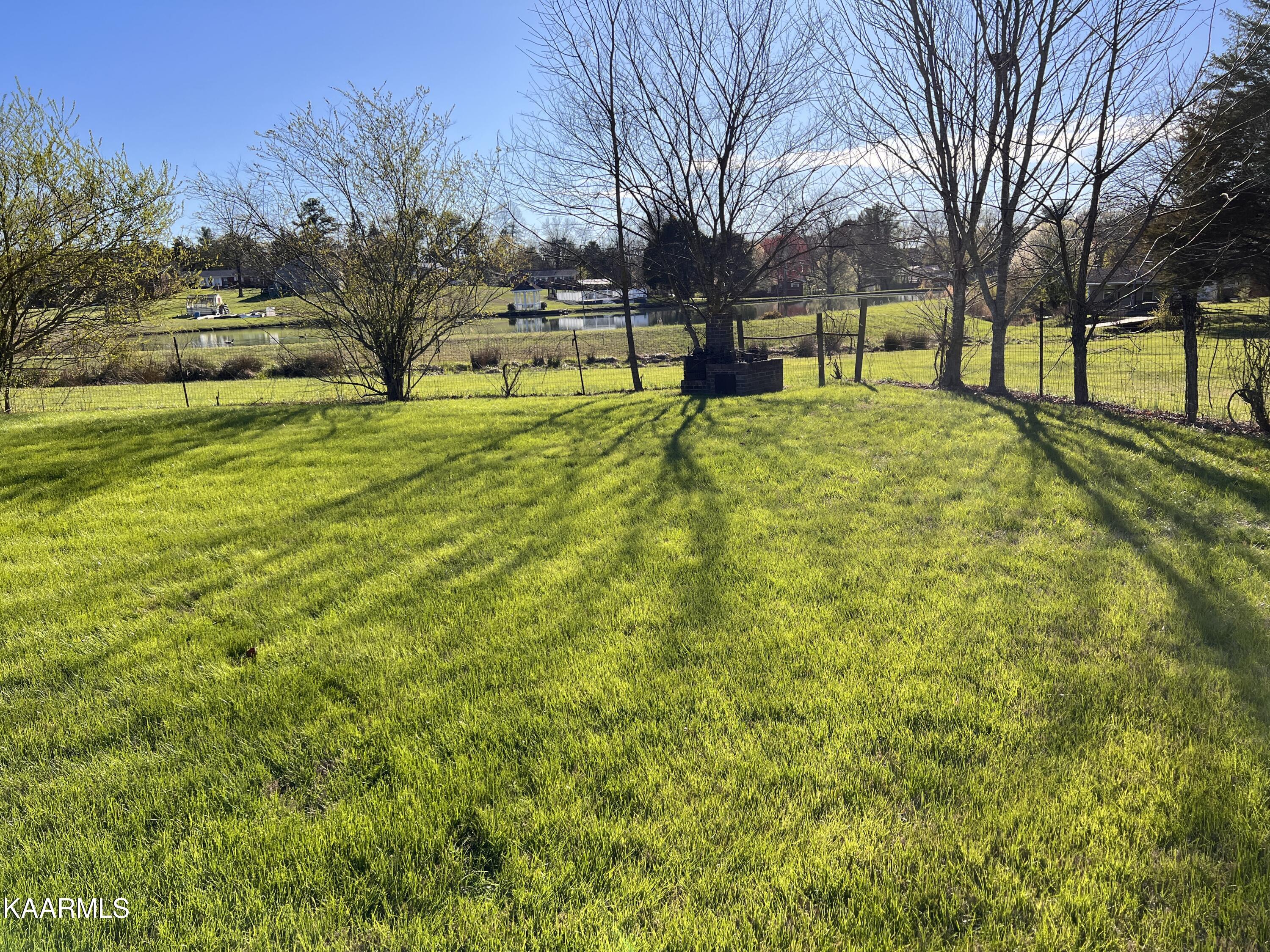 7244 Deville Way Powell, TN 37849 - Photo 7 of 27 6C673067-549C-4C0E-890E-2770B3D413FF