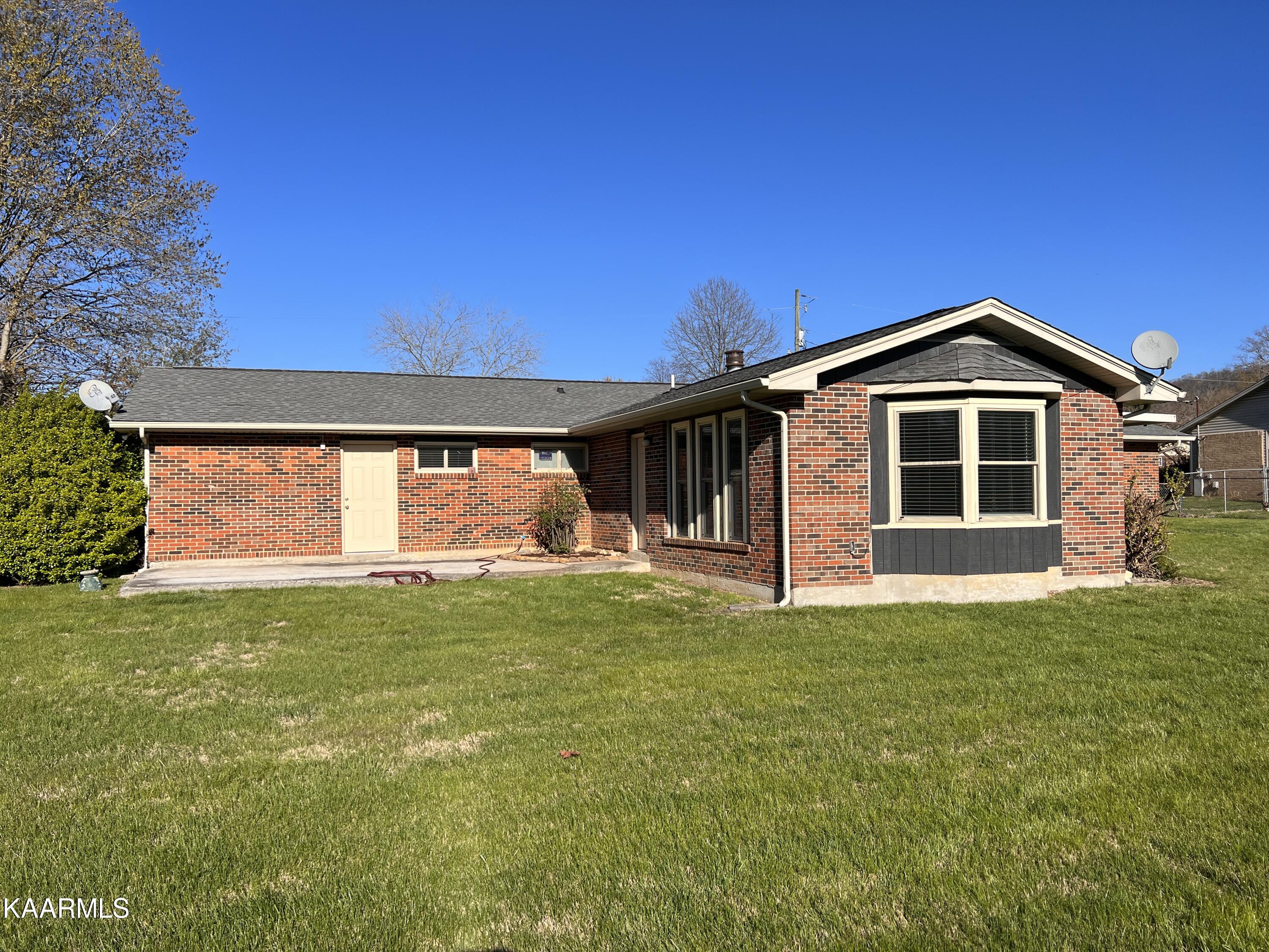 7244 Deville Way Powell, TN 37849 - Photo 9 of 27 FE4FCD68-344E-42A3-867A-B7FD4D787C80