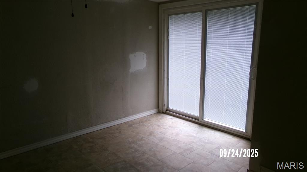 100 Cascade Drive Belleville, IL 62223 - Photo 6 of 11