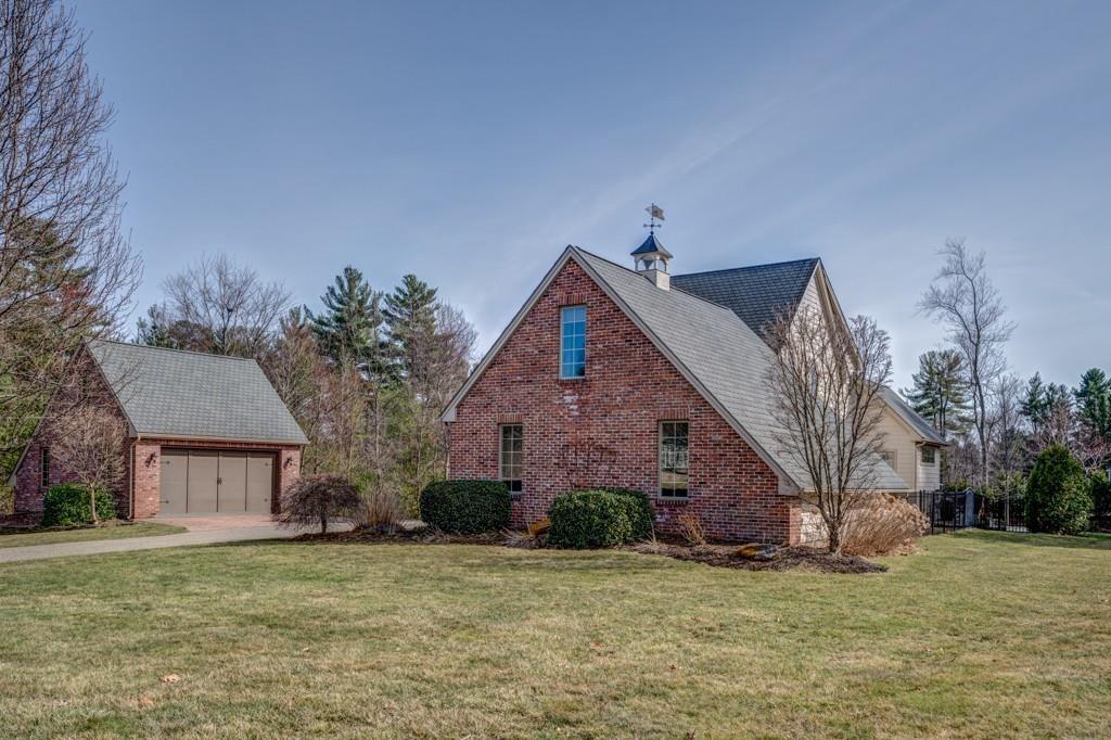 63 Orchard Road East Longmeadow, MA 01028 - Photo 3 of 40 Gallery Image 3