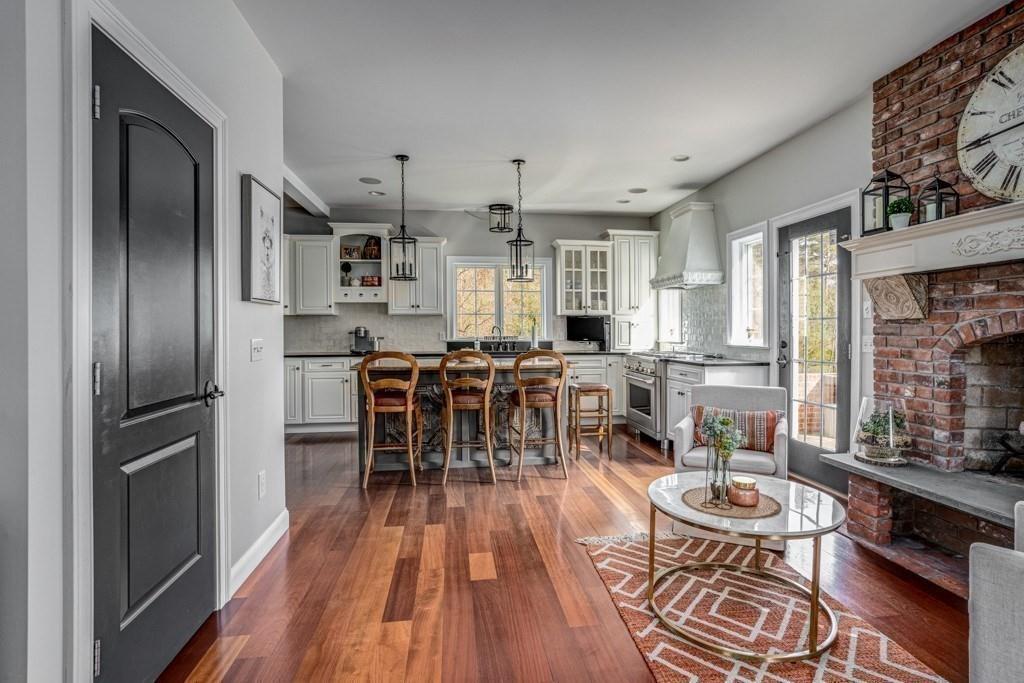 63 Orchard Road East Longmeadow, MA 01028 - Photo 9 of 40 Gallery Image 9