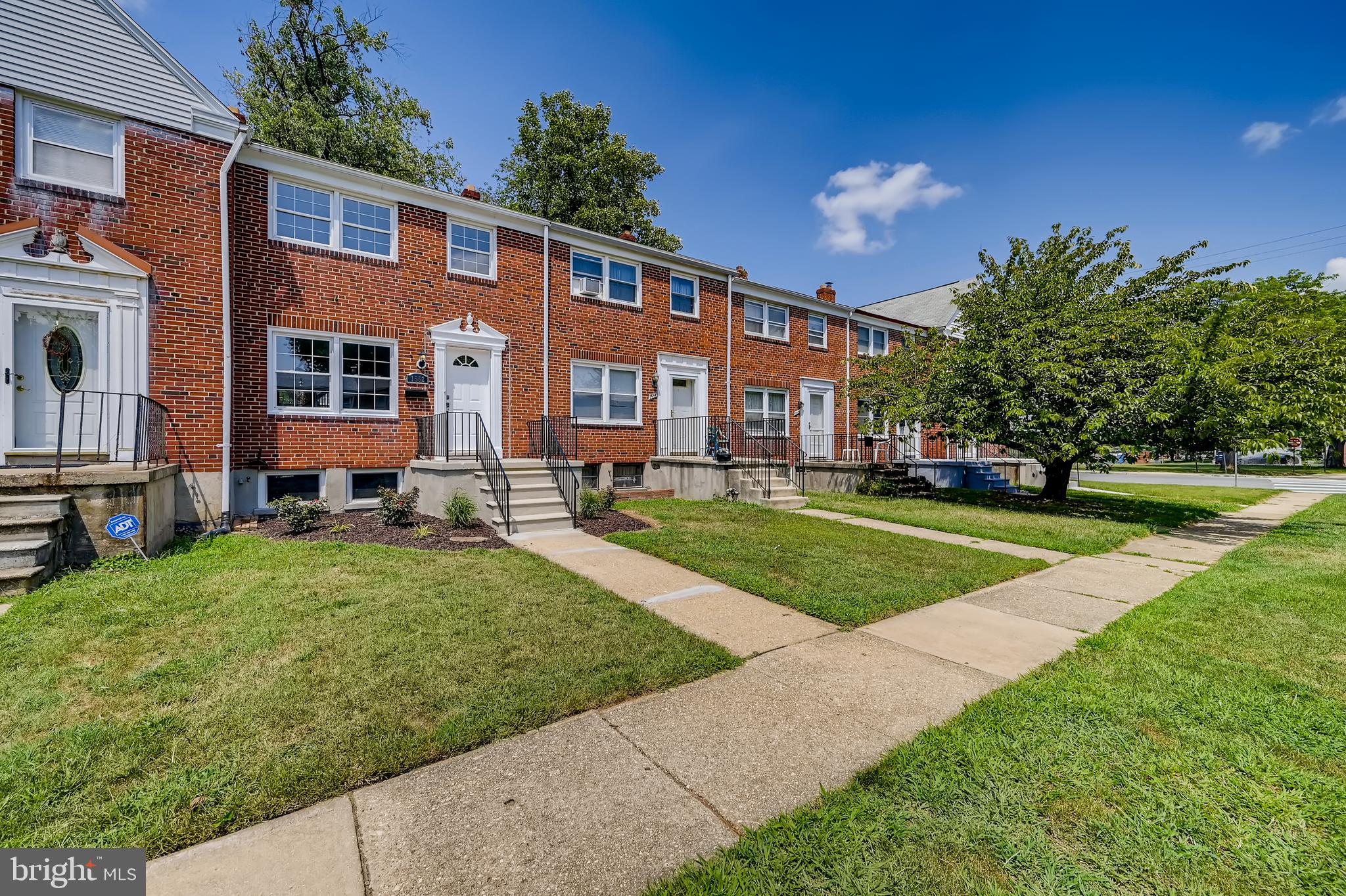 1552 Clairidge Road Baltimore, MD 21207 - Photo 2 of 28