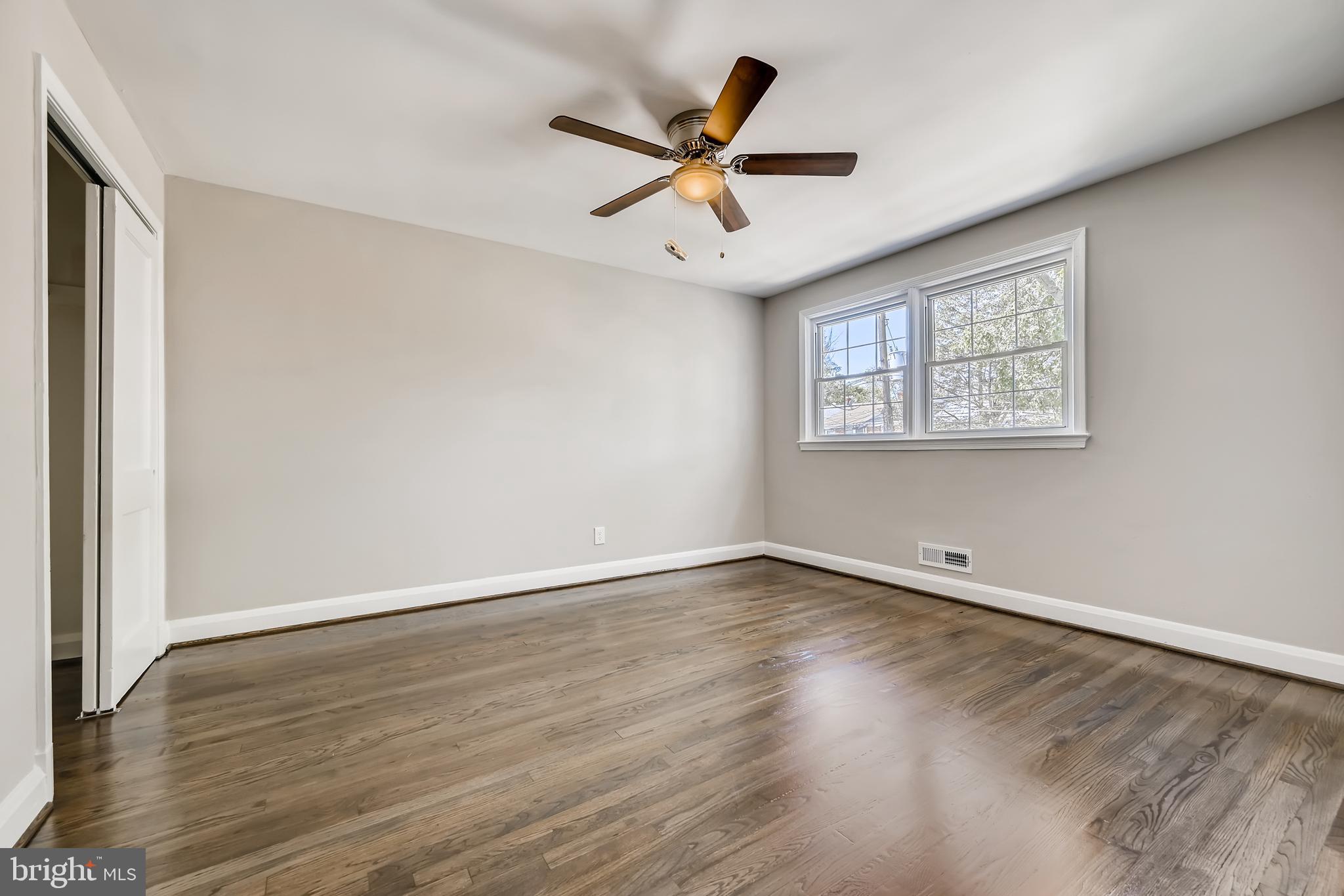 1552 Clairidge Road Baltimore, MD 21207 - Photo 13 of 28