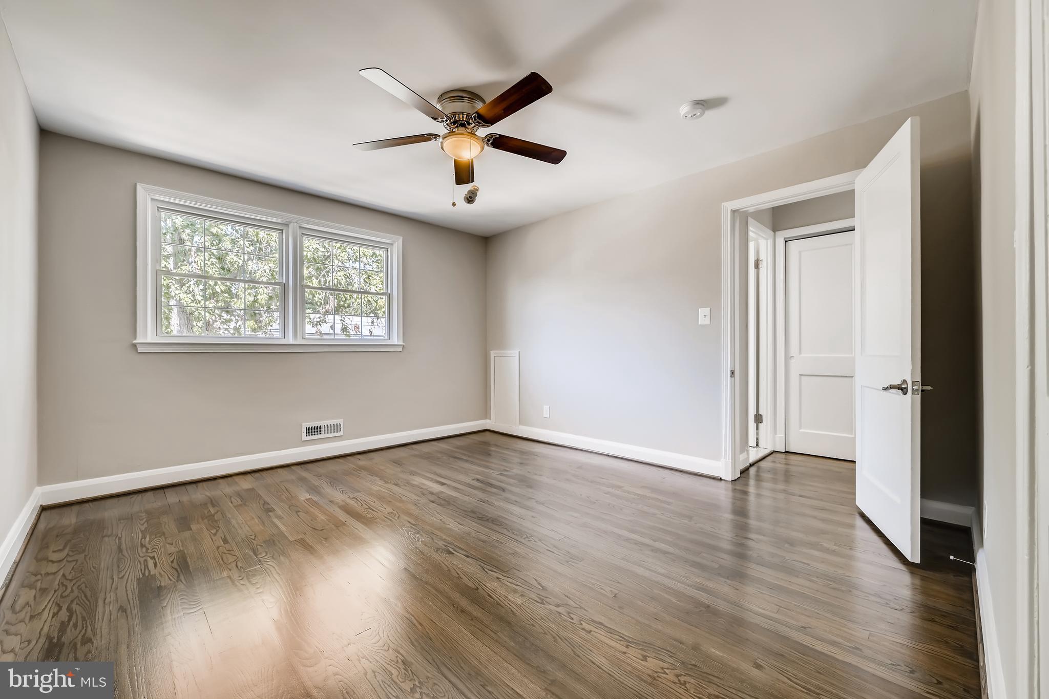 1552 Clairidge Road Baltimore, MD 21207 - Photo 14 of 28