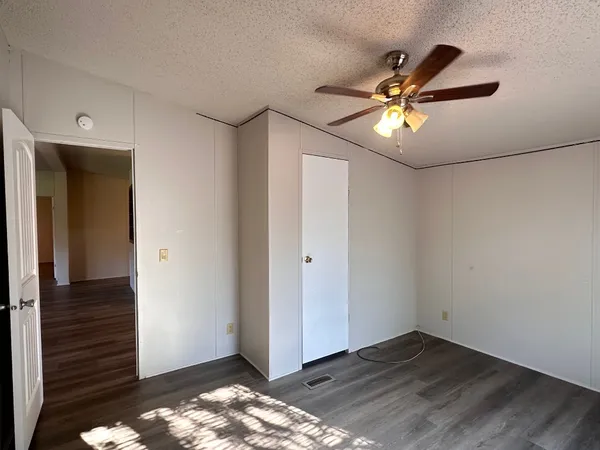 $1,400 | 302 Lone Star Road, Unit B, Bastrop, TX 78602