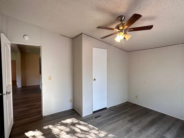 $1,400 | 302 Lone Star Road, Unit C, Bastrop, TX 78602