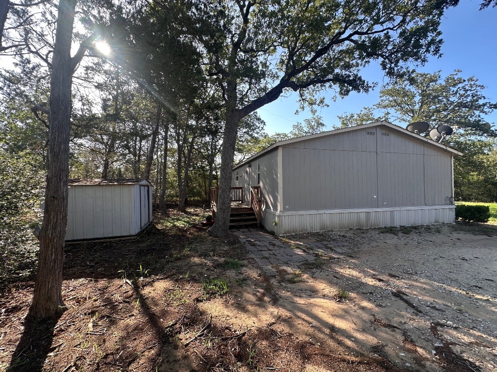 302 Lone Star Road, Unit B Bastrop, TX 78602 - Photo 16 of 17