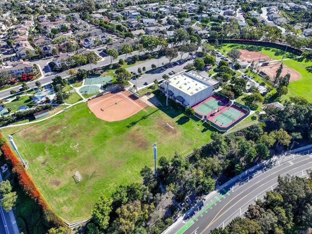 $1,799,000 | 2755 Victoria Avenue, Carlsbad, CA 92010