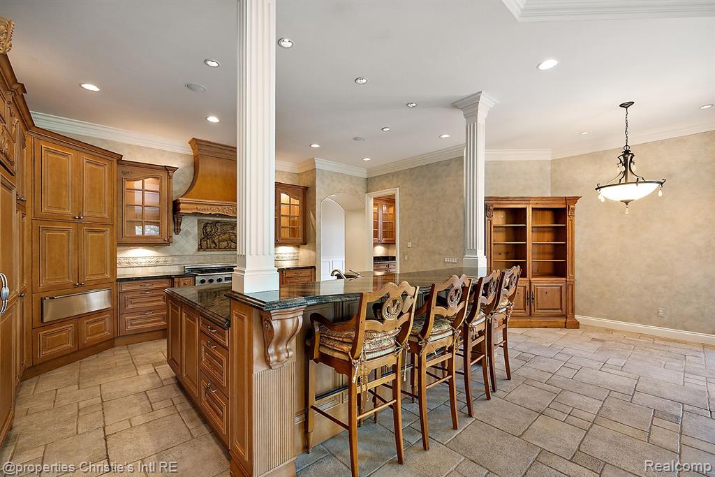 5566 Orchard Ridge Drive Rochester, MI 48306 - Photo 21 of 57