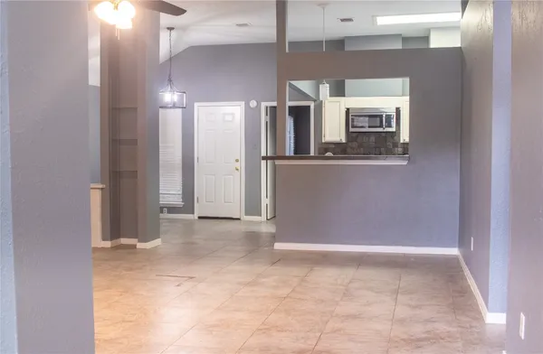 $1,850 | 13106 Hollowcreek Park Drive, Houston, TX 77082