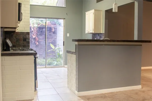 $1,850 | 13106 Hollowcreek Park Drive, Houston, TX 77082