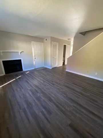 $995 | 102 Kingsbury Court, Unit A, Clarksville, TN 37040