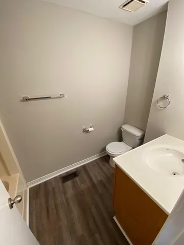 $995 | 102 Kingsbury Court, Unit A, Clarksville, TN 37040