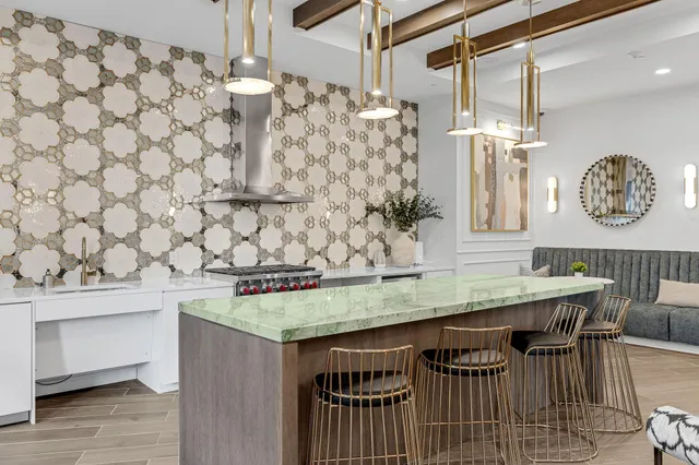 $6,152 | 4917 Eden Avenue, Unit 718, Edina, MN 55424