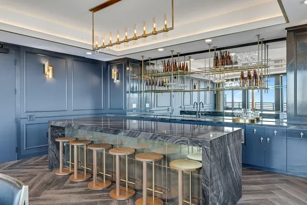 $6,152 | 4917 Eden Avenue, Unit 718, Edina, MN 55424