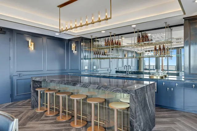 $6,152 | 4917 Eden Avenue, Unit 718, Edina, MN 55424