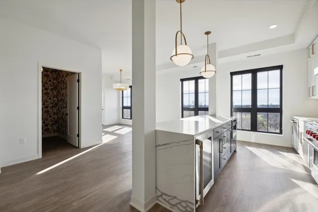 $6,152 | 4917 Eden Avenue, Unit 718, Edina, MN 55424