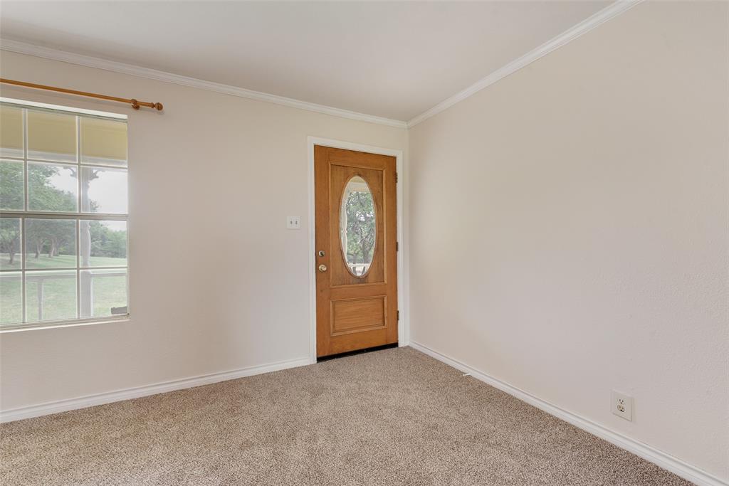 1447 Campbell Road Midlothian, TX 76065 - Photo 7 of 40