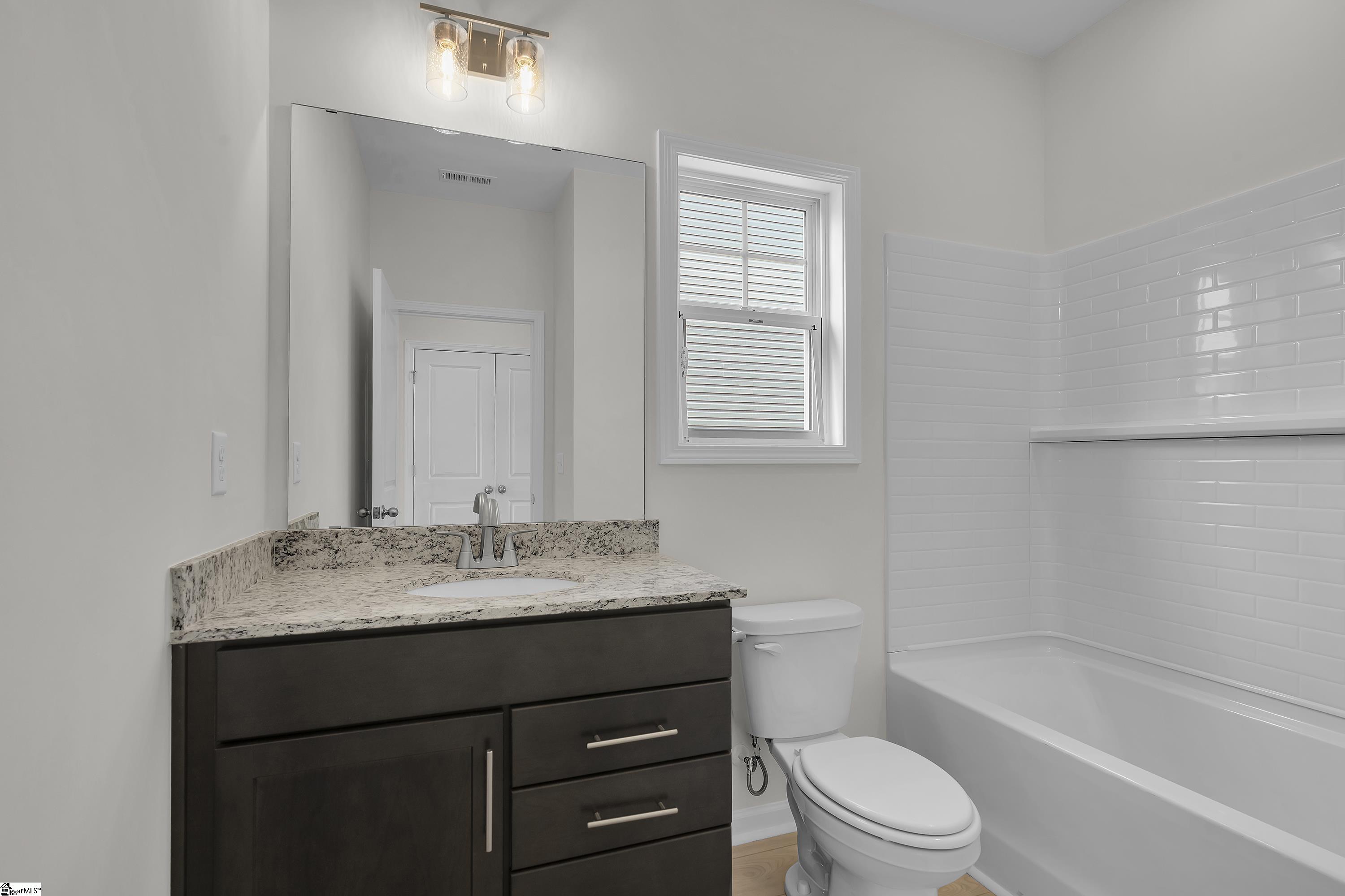 172 Hunter Ridge Drive Boiling Springs, SC 29316 - Photo 9 of 22