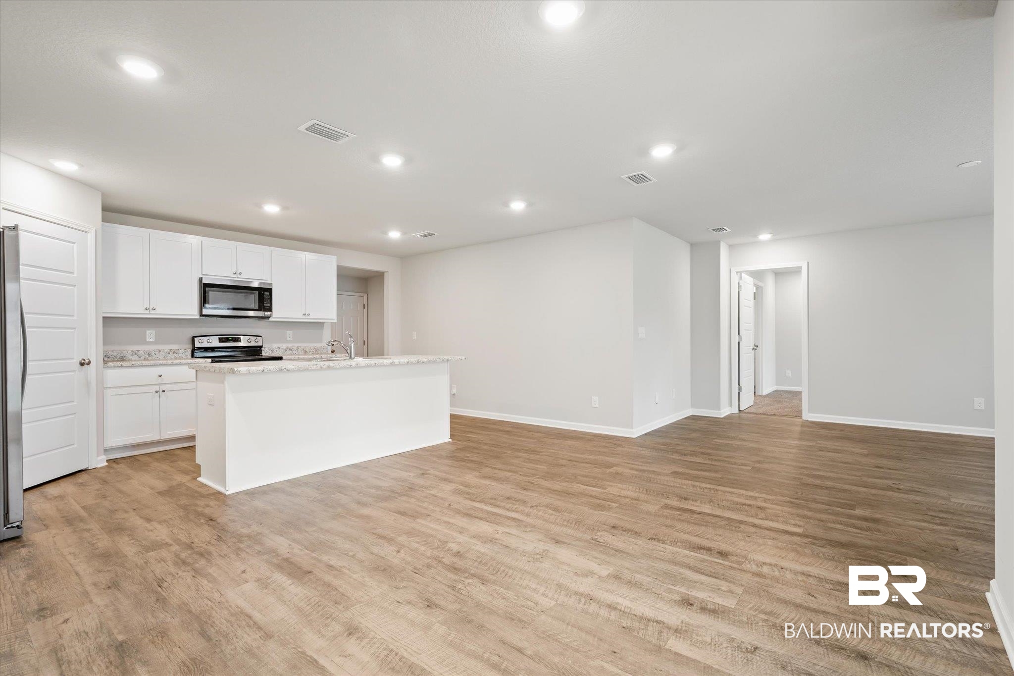 8112 Colleton Drive North Semmes, AL 36575 - Photo 6 of 22
