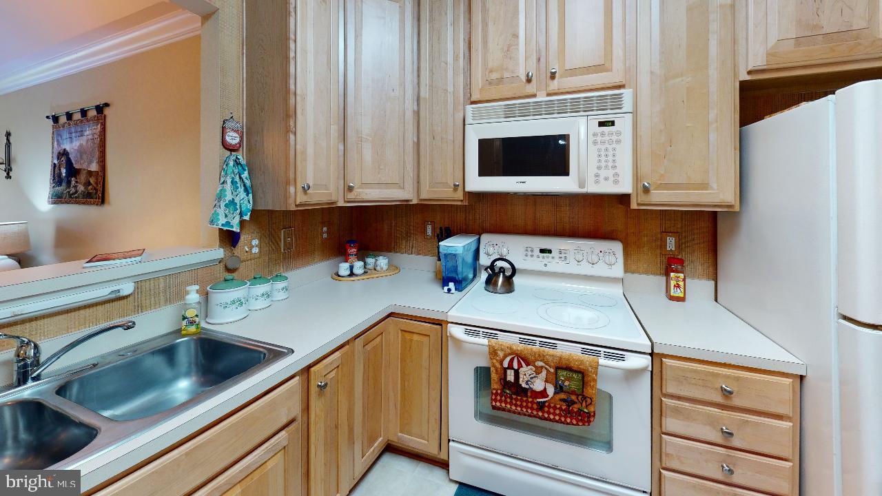8601 Roaming Ridge Way, Unit 105 Odenton, MD 21113 - Photo 15 of 50 Gallery Image 15