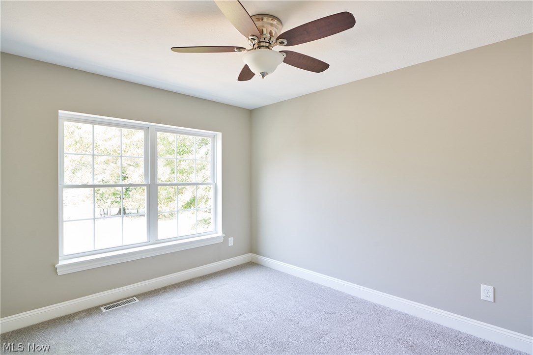 2965 Rockefeller Road Wickliffe, OH 44092 - Photo 15 of 29 Gallery Image 15
