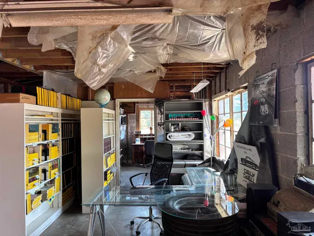 $389,000 | 610 South Old Corry Field Road, Pensacola, FL 32507