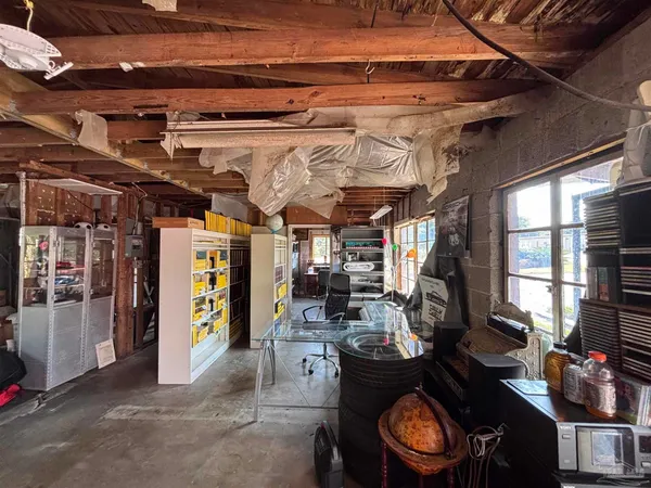 $398,000 | 610 South Old Corry Field Road, Pensacola, FL 32507