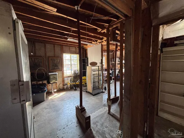 $389,000 | 610 South Old Corry Field Road, Pensacola, FL 32507