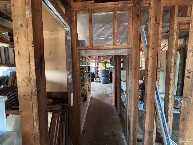 $389,000 | 610 South Old Corry Field Road, Pensacola, FL 32507