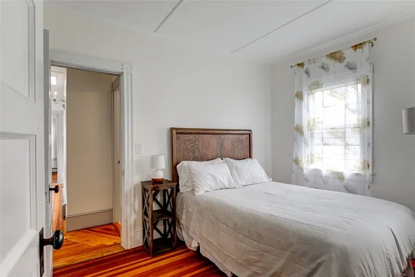 $8,000 | 7 Division Street, Newport, RI 02840