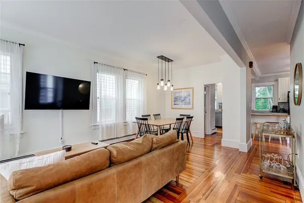 $8,000 | 7 Division Street, Newport, RI 02840